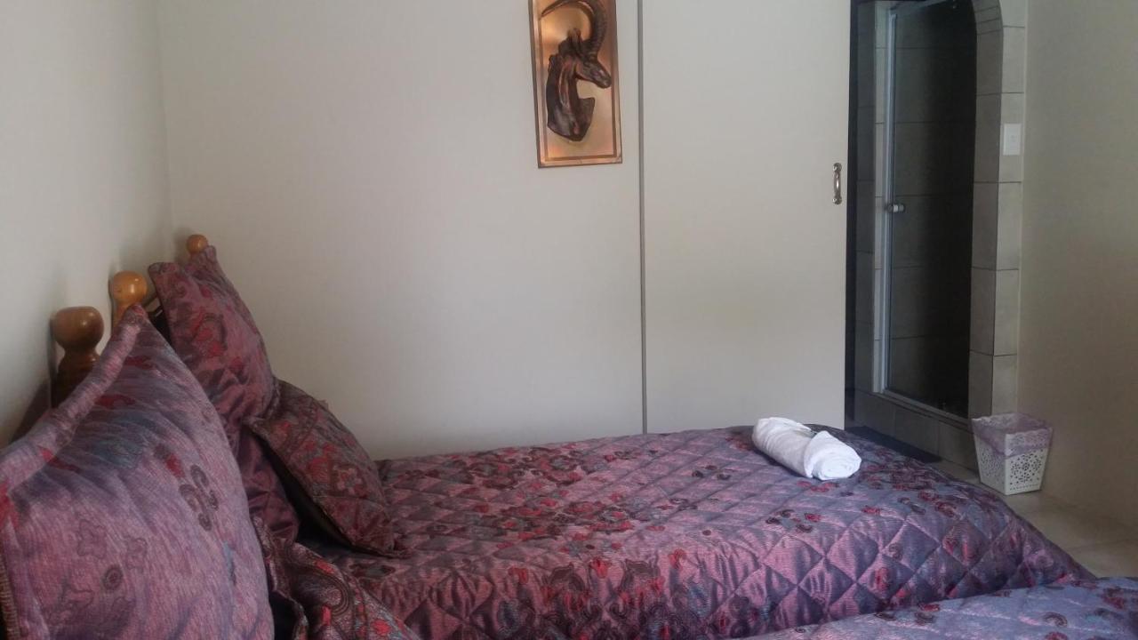 Chariots Guest House Polokwane Luaran gambar